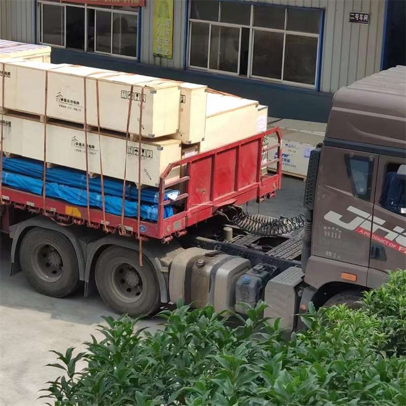 江苏连云港海州至新疆阿勒泰福海县物流专线，一站式服务，让您的货物畅行无忧
